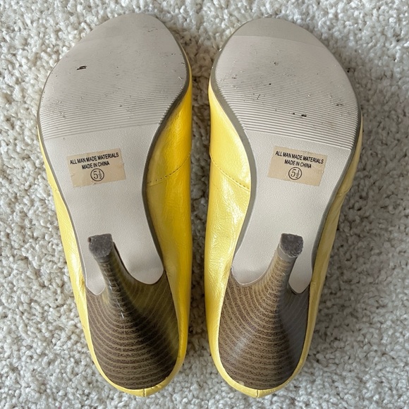 Delicious | Bright Yellow Peep-Toe Heels - Picture 2 of 11